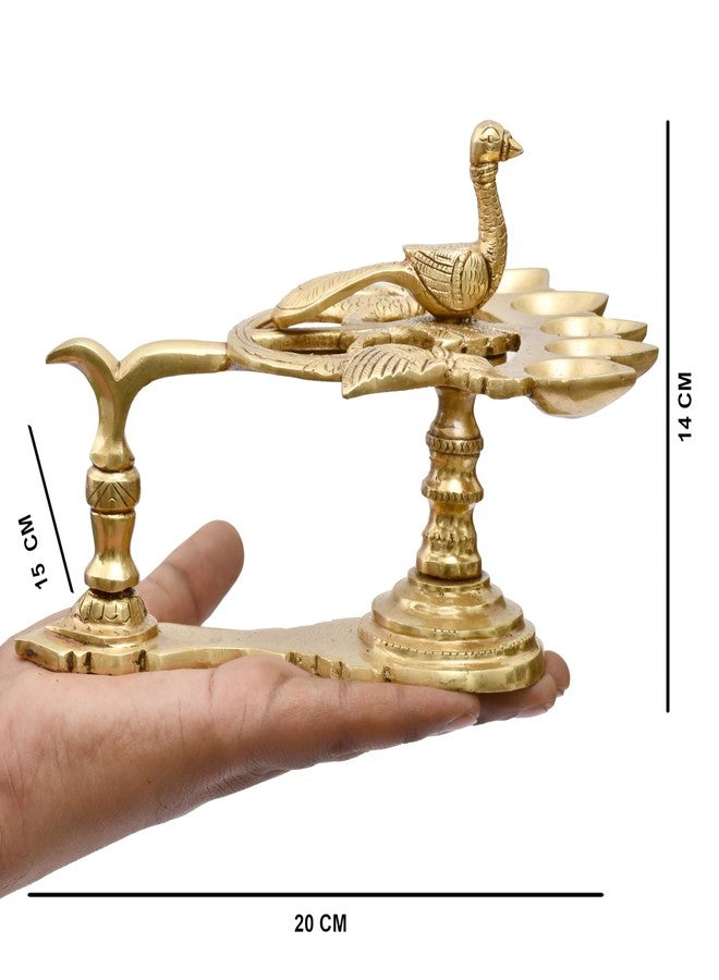 AARGKRAFT Panchmukhi Brass DiyaStand مع 5 فتائل Mayuresvara Panch Aarti Diya مع مقبض تصميم الطاووس مع 5 فتيل زيت نحاسي Aarti Hand Diya لـ Navratri وDiwali Pooja - Image 3